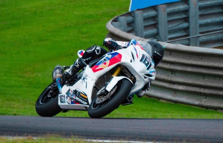 Sabor agridulce para Gerardo en Road America