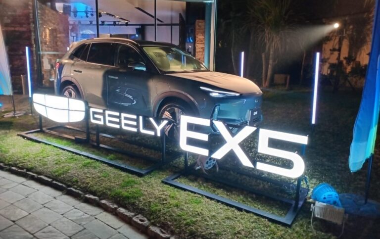 Grupo Fiancar presentó al Geely EX5